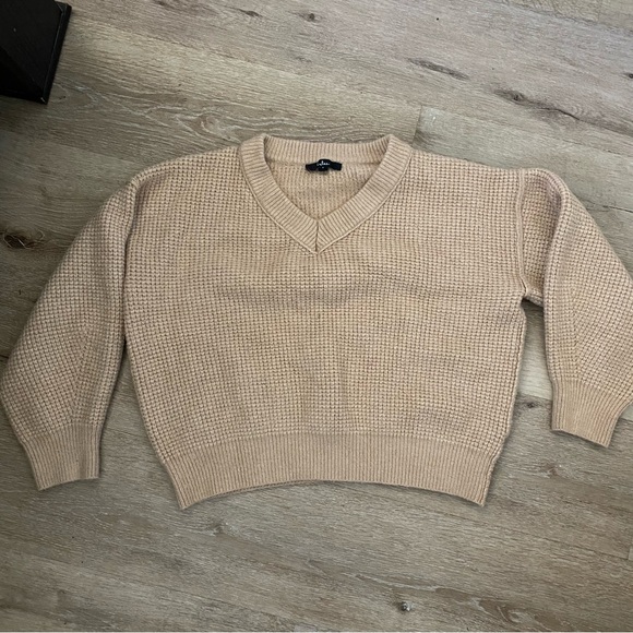 Lulus sweater top - Picture 1 of 6